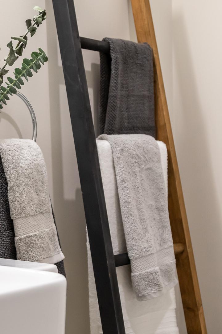 Falcon Lake Interior Design