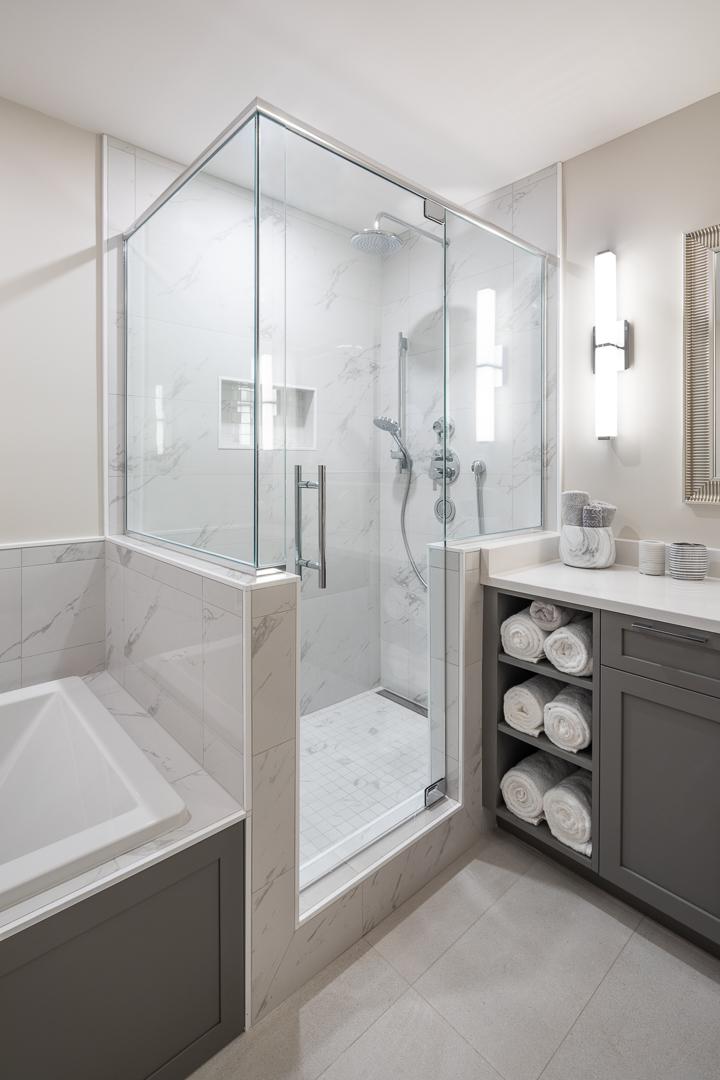 Falcon Lake Interior Design